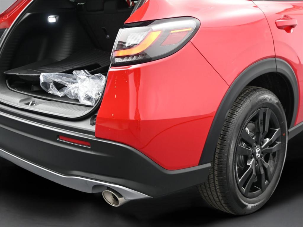 used 2026 Honda HR-V car, priced at $30,400