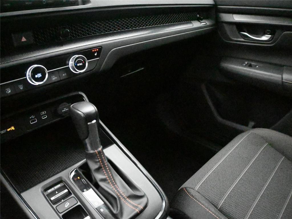 used 2024 Honda CR-V Hybrid car, priced at $28,100