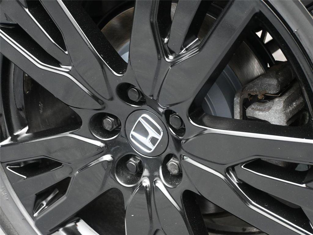 used 2022 Honda Pilot car, priced at $25,000