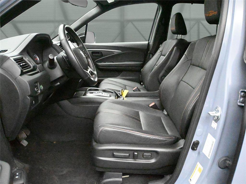 used 2022 Honda Pilot car, priced at $31,300