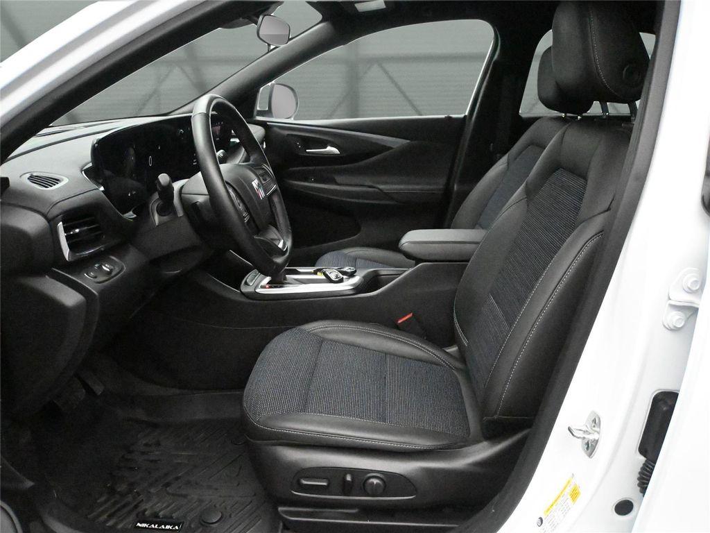 used 2025 Buick Envista car, priced at $22,750