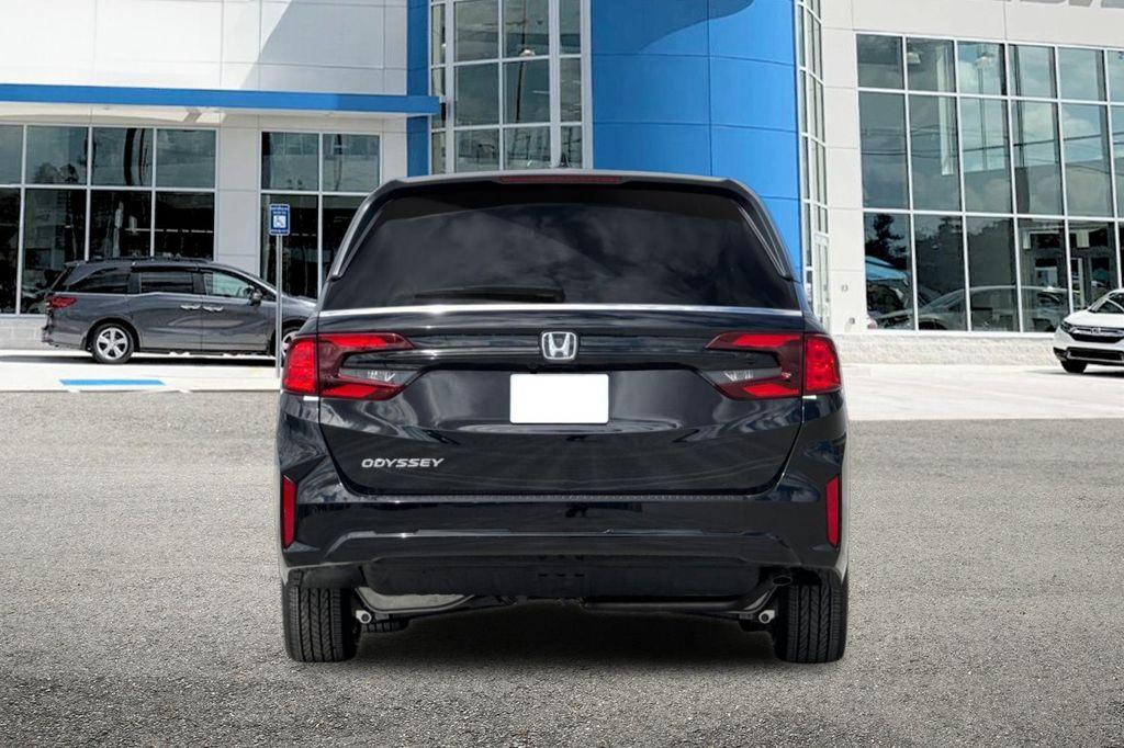 new 2026 Honda Odyssey car, priced at $44,885