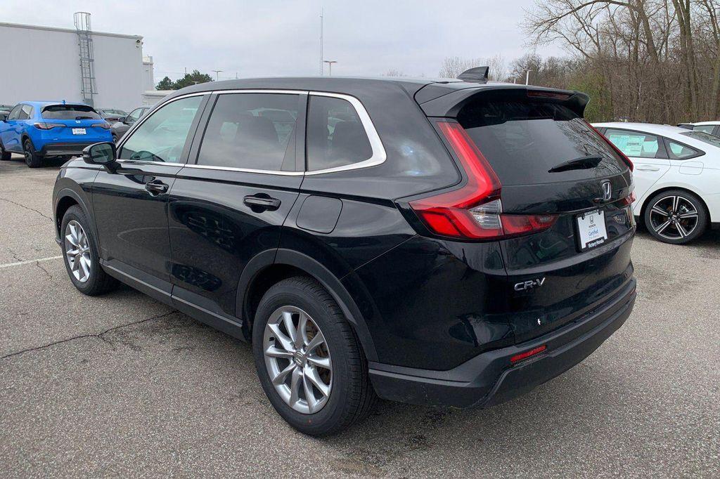 used 2025 Honda CR-V car, priced at $34,977