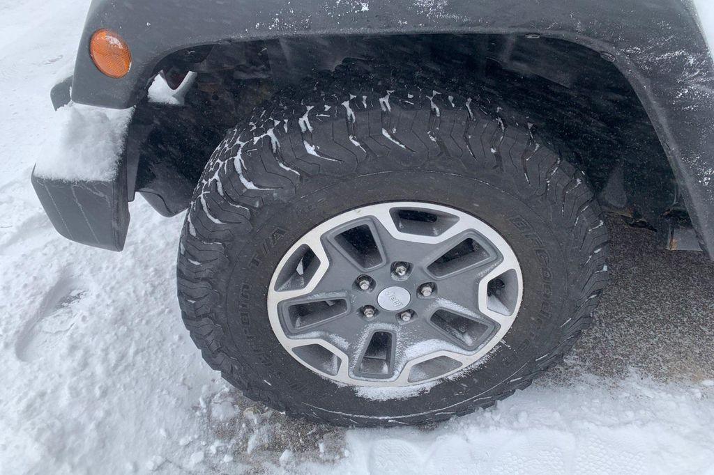 used 2014 Jeep Wrangler Unlimited car, priced at $19,377