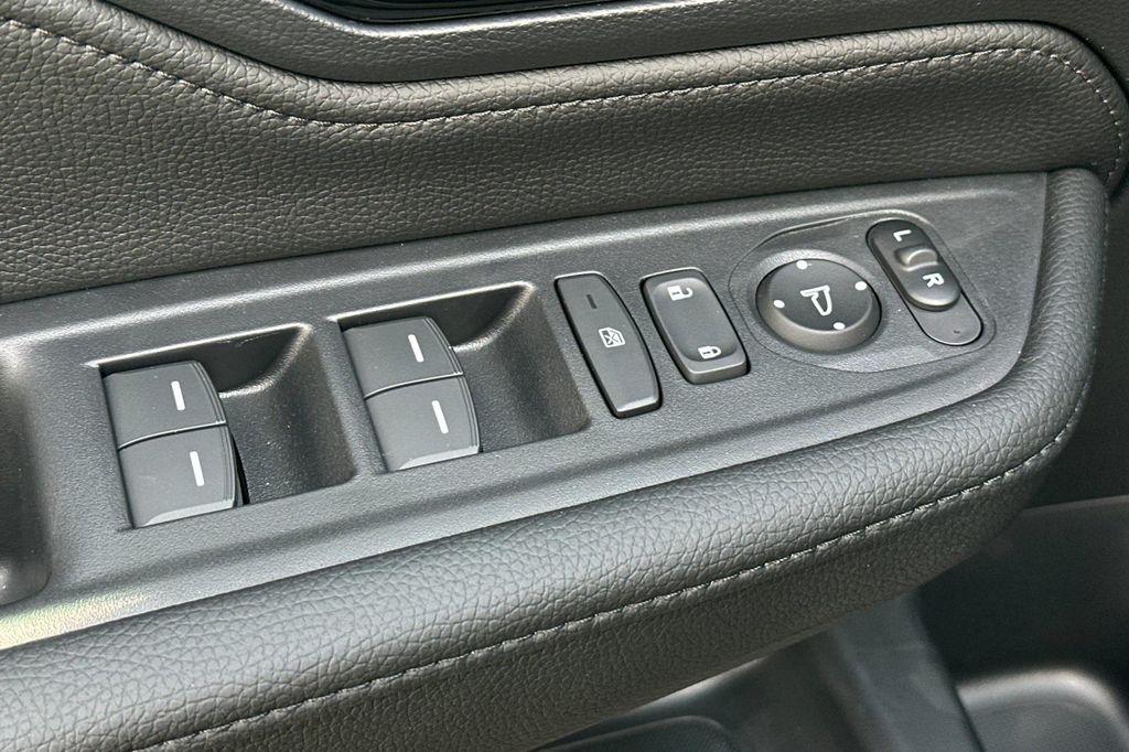 new 2026 Honda Odyssey car, priced at $49,445