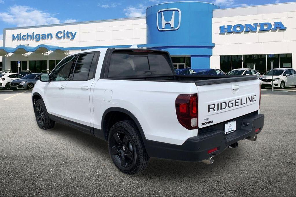used 2025 Honda Ridgeline car, priced at $41,177