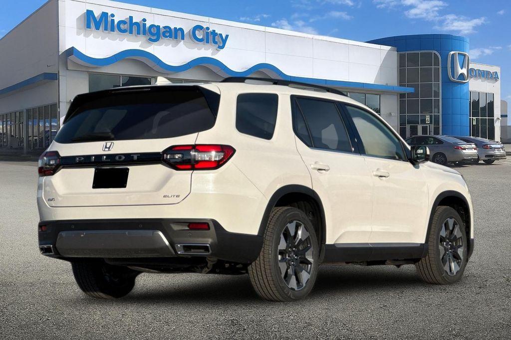 new 2026 Honda Pilot car, priced at $55,645