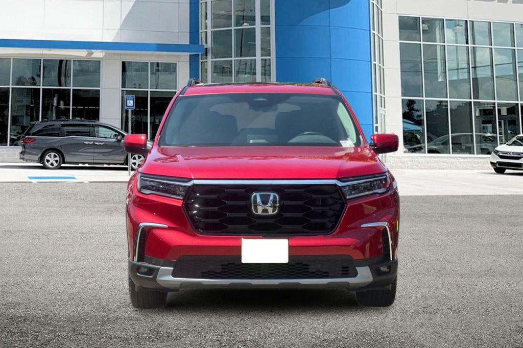 new 2025 Honda Pilot car, priced at $51,550