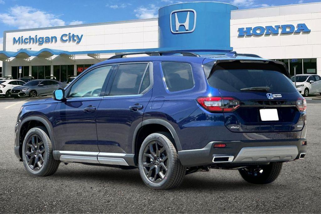 new 2025 Honda Pilot car, priced at $53,845