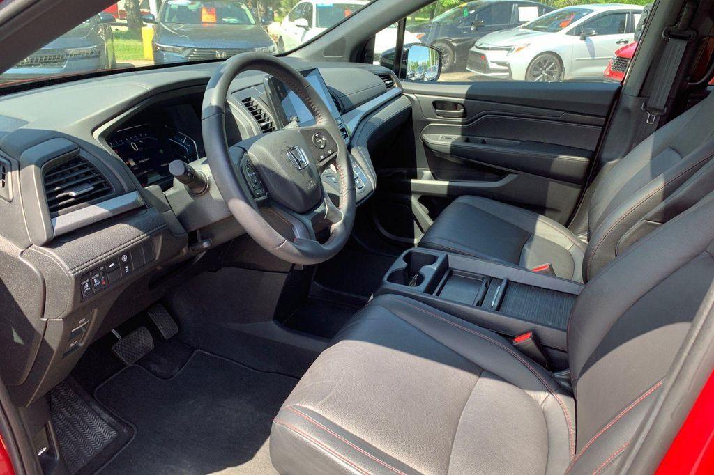 used 2024 Honda Odyssey car, priced at $39,977