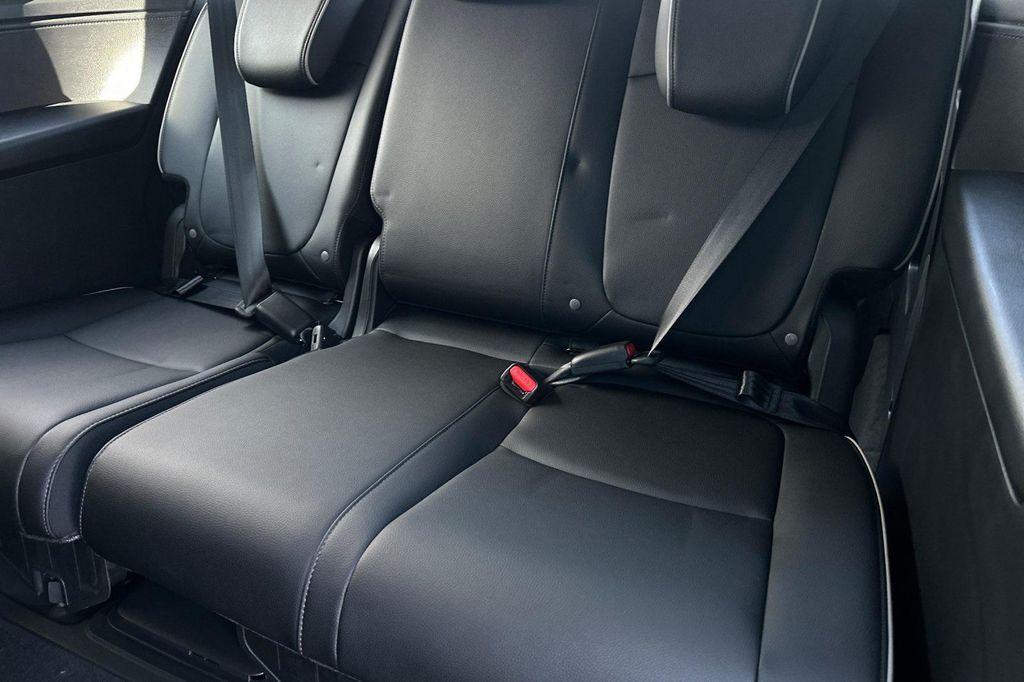 new 2026 Honda Odyssey car, priced at $53,645