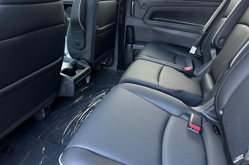 new 2026 Honda Odyssey car, priced at $53,645