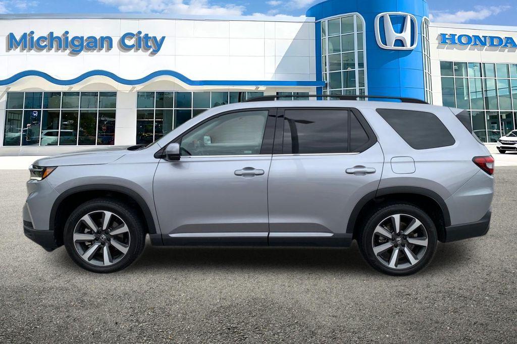 used 2023 Honda Pilot car, priced at $40,377