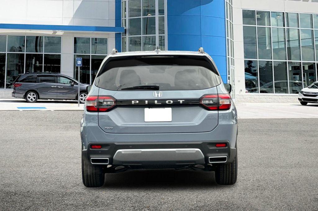 new 2026 Honda Pilot car, priced at $48,745