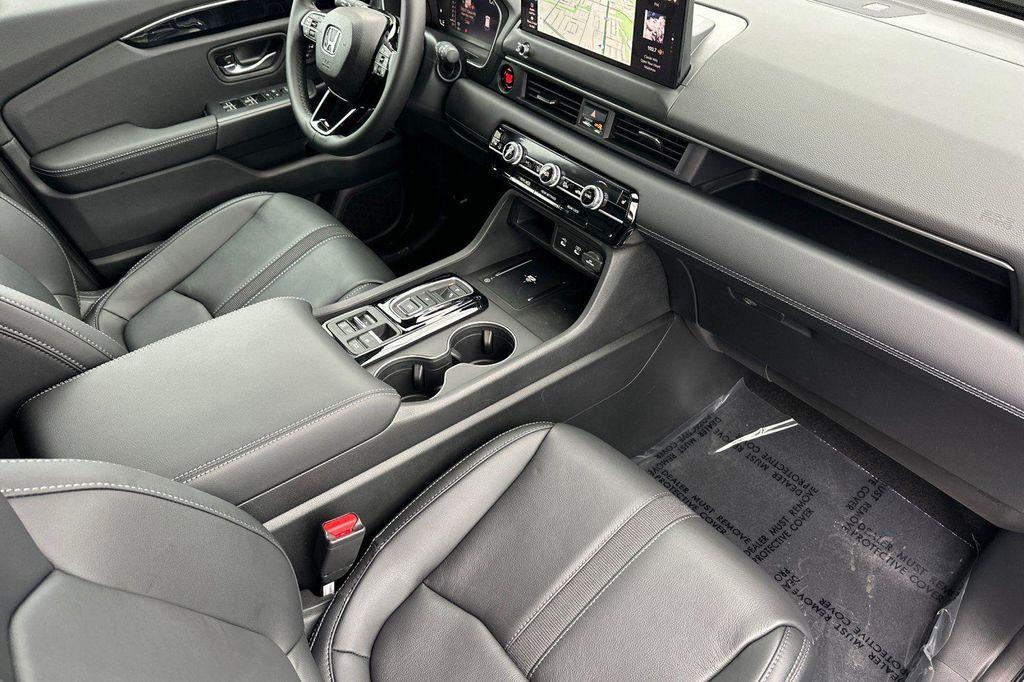 new 2026 Honda Pilot car, priced at $48,745
