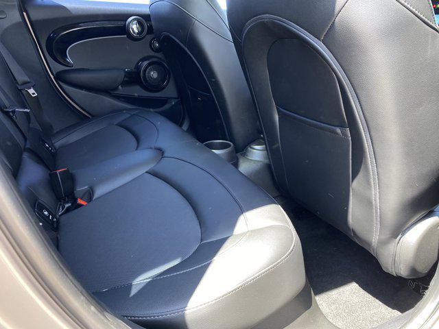 used 2022 MINI Hardtop car, priced at $19,188