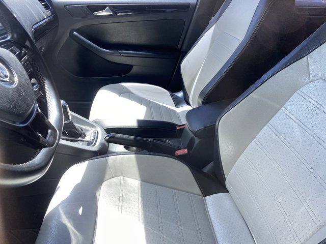 used 2015 Volkswagen Jetta car