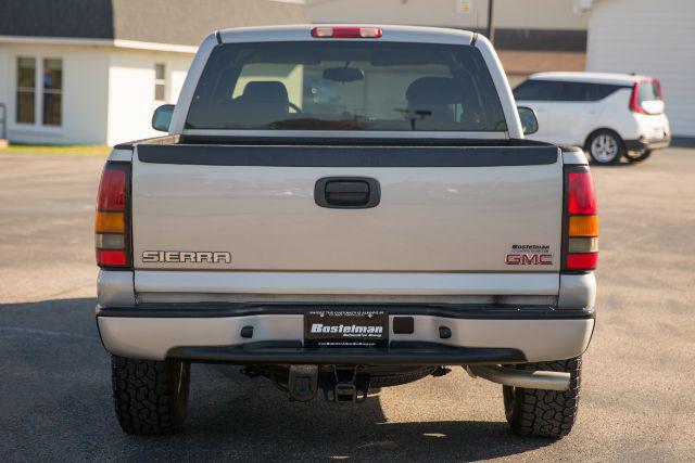 used 2006 GMC Sierra 1500 car, priced at $15,995