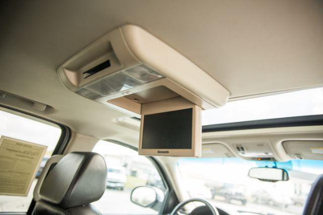 used 2009 Chevrolet Avalanche car, priced at $20,035