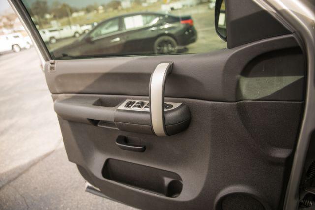 used 2009 Chevrolet Silverado 1500 car, priced at $19,040