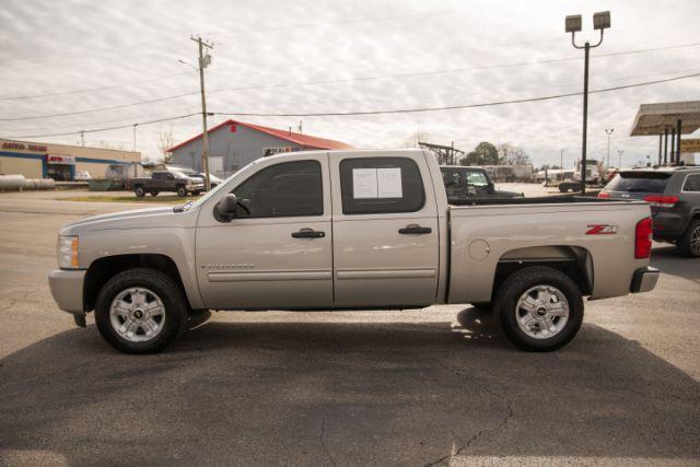 used 2009 Chevrolet Silverado 1500 car, priced at $19,040