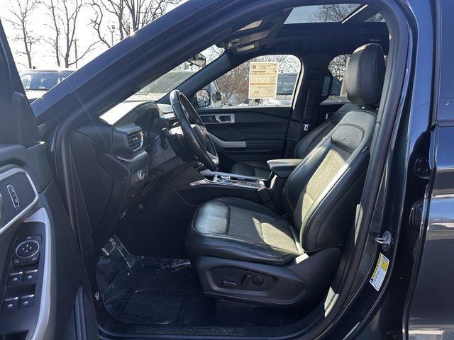 used 2022 Ford Explorer car, priced at $31,900