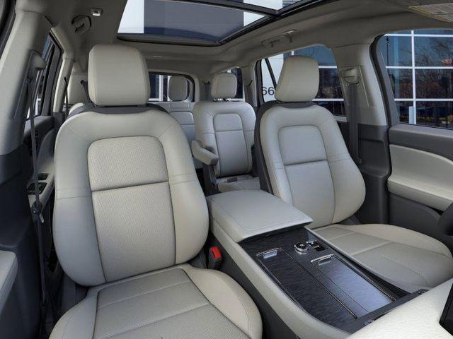 new 2025 Lincoln Aviator car, priced at $60,577
