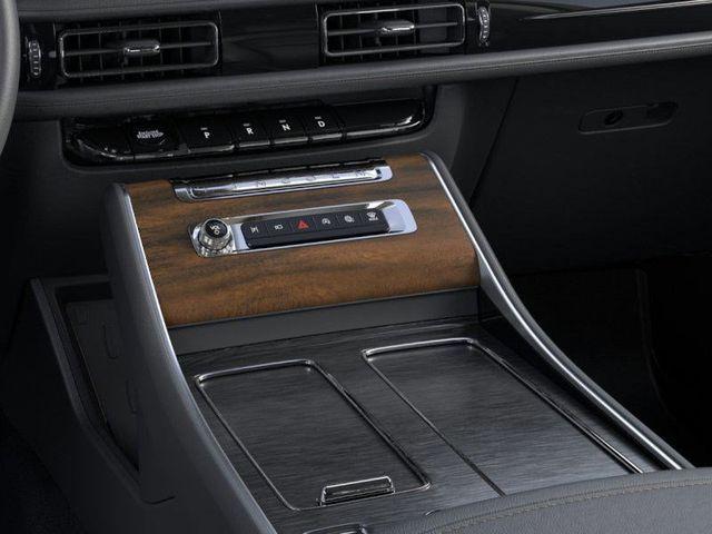 new 2025 Lincoln Aviator car, priced at $60,223