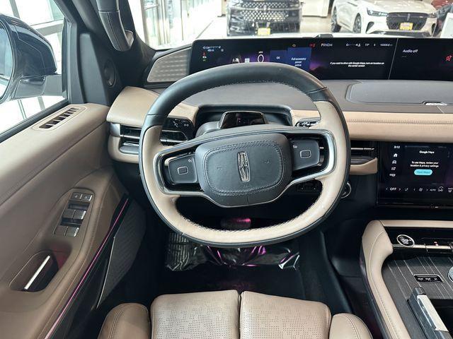 used 2025 Lincoln Navigator car, priced at $102,400