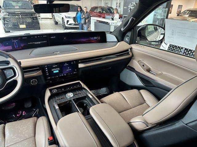 used 2025 Lincoln Navigator car, priced at $102,400