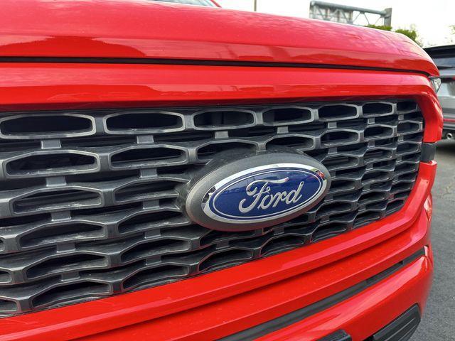 used 2022 Ford F-150 car, priced at $31,900