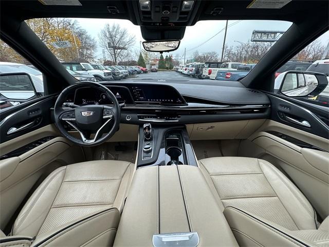used 2023 Cadillac Escalade ESV car, priced at $68,342
