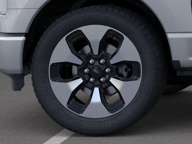 new 2025 Ford F-150 Lightning car, priced at $76,039