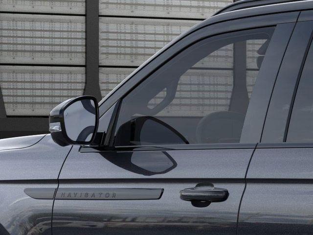 new 2026 Lincoln Navigator L car