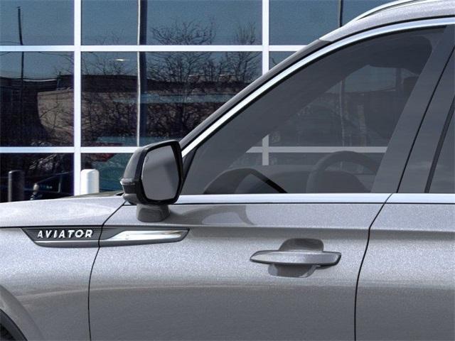 new 2025 Lincoln Aviator car, priced at $52,714