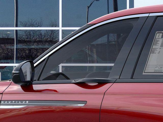 new 2025 Lincoln Nautilus car, priced at $46,306