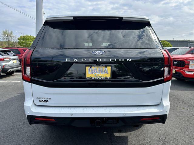 used 2025 Ford Expedition car, priced at $56,200