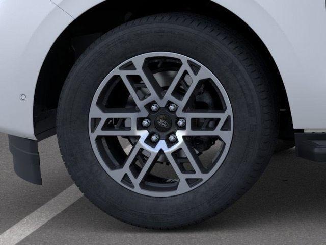 new 2025 Ford Expedition car, priced at $71,405