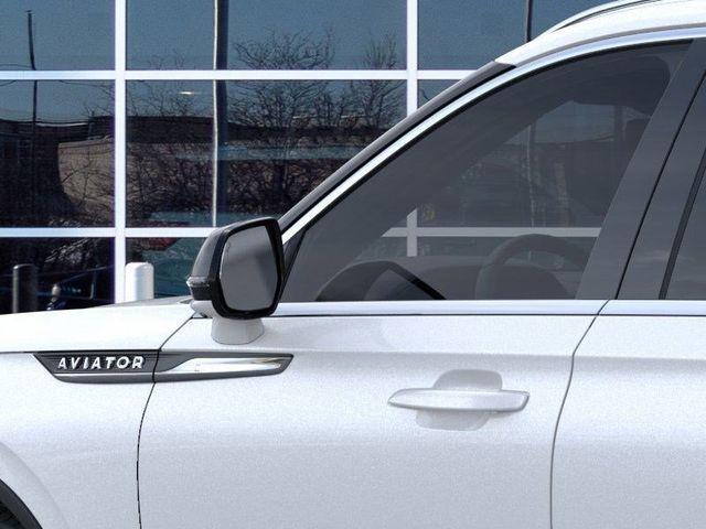 new 2025 Lincoln Aviator car, priced at $53,902