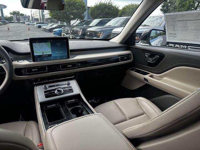 used 2023 Lincoln Aviator car, priced at $38,400