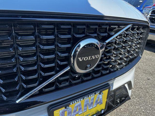 used 2024 Volvo XC60 car, priced at $34,950