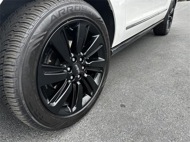 used 2022 Lincoln Navigator car, priced at $51,879