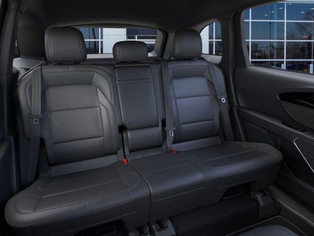 new 2025 Lincoln Nautilus car, priced at $50,606