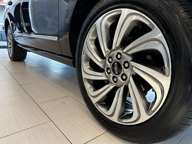 used 2024 Lincoln Navigator car, priced at $73,500