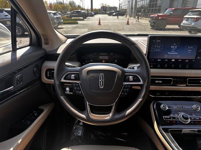 used 2023 Lincoln Nautilus car, priced at $35,600