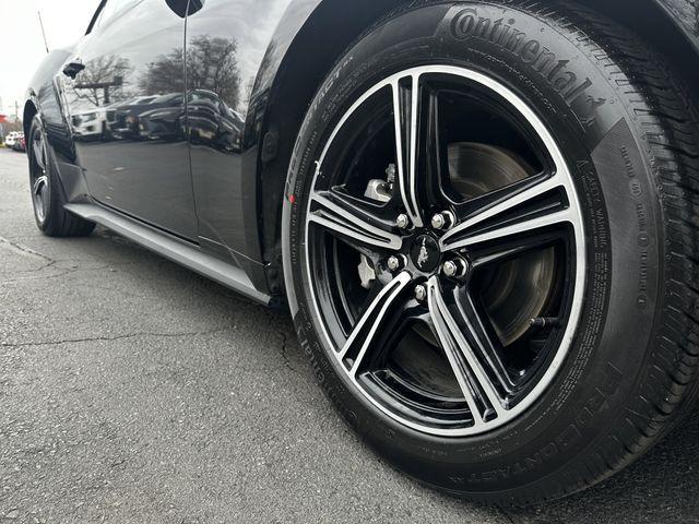 used 2025 Ford Mustang car, priced at $35,000