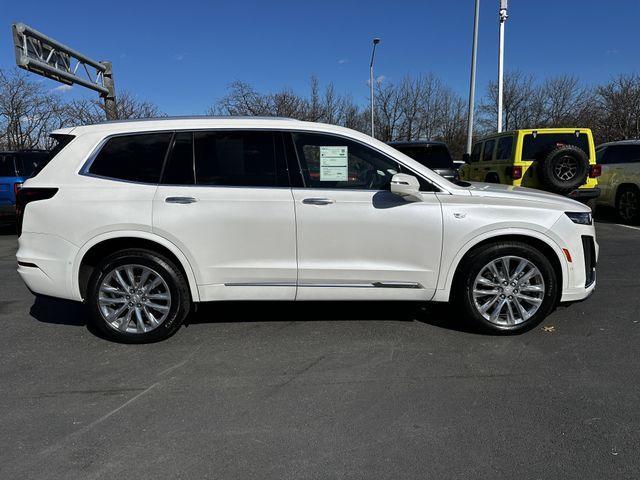 used 2023 Cadillac XT6 car, priced at $38,900