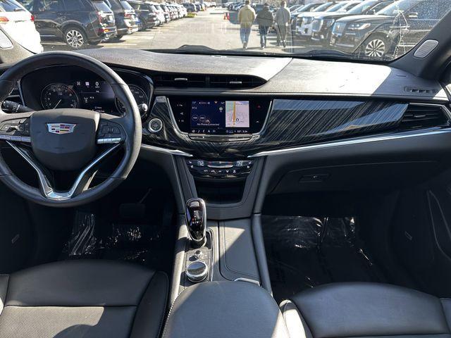 used 2023 Cadillac XT6 car, priced at $38,900