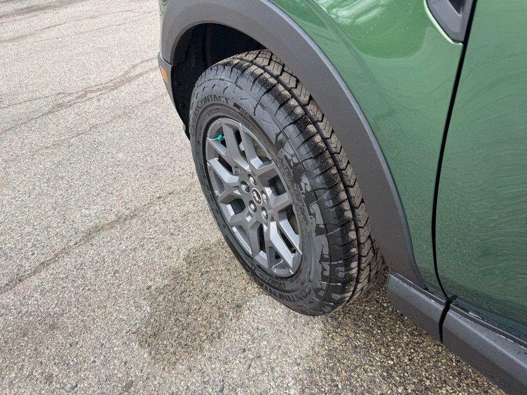 new 2025 Ford Bronco Sport car, priced at $31,318