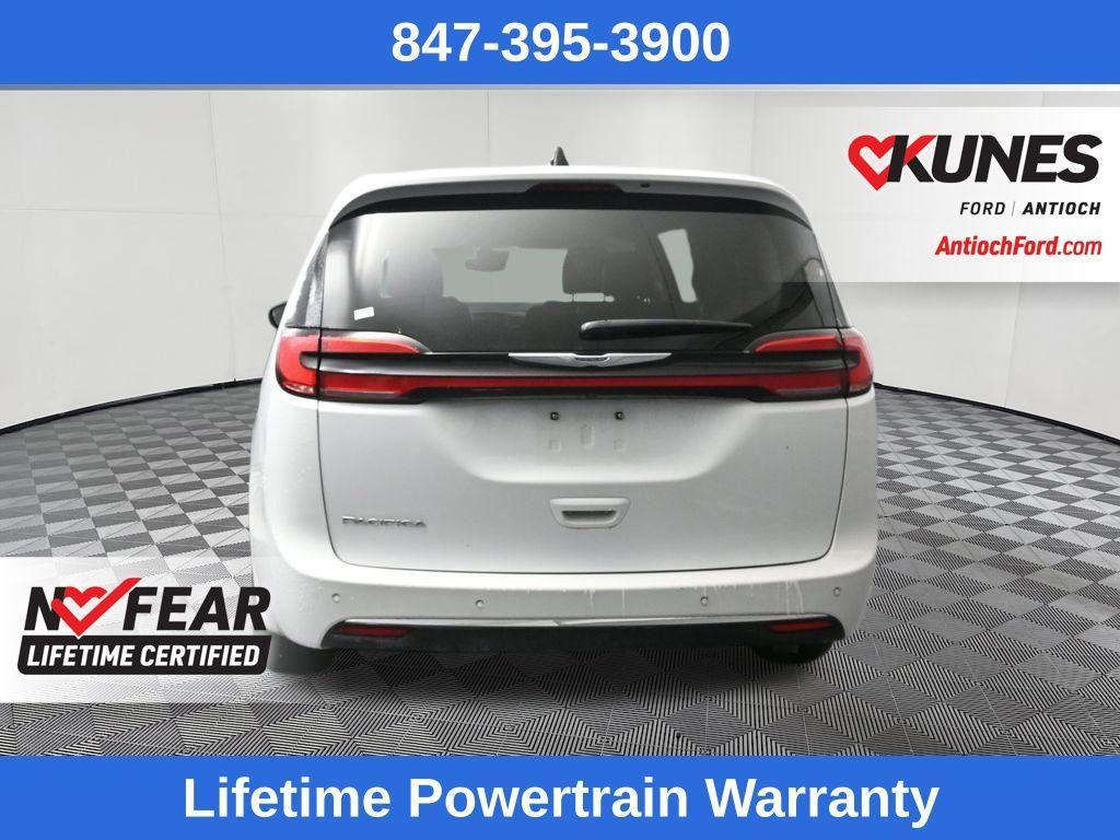 used 2024 Chrysler Pacifica car, priced at $25,763